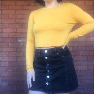 ✨3 for 20✨ Yellow Fashion Nova top